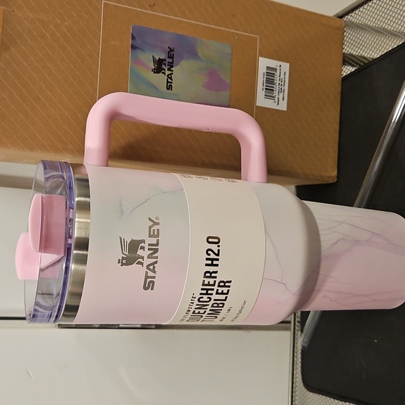 NEW Stanley 40oz Stainless Steel Quencher H2.0 Tumbler Watercolor Tulle - Picture 3 of 7